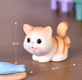 Cat mini figurine
