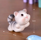 Cat mini figurine