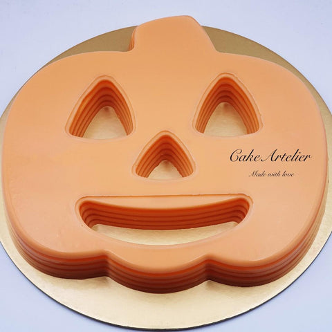 Halloween cake - CakeArtelier